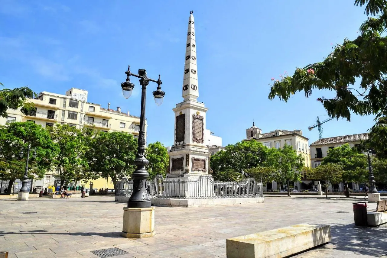 Lyrioshomes Malaga La Merced Centro